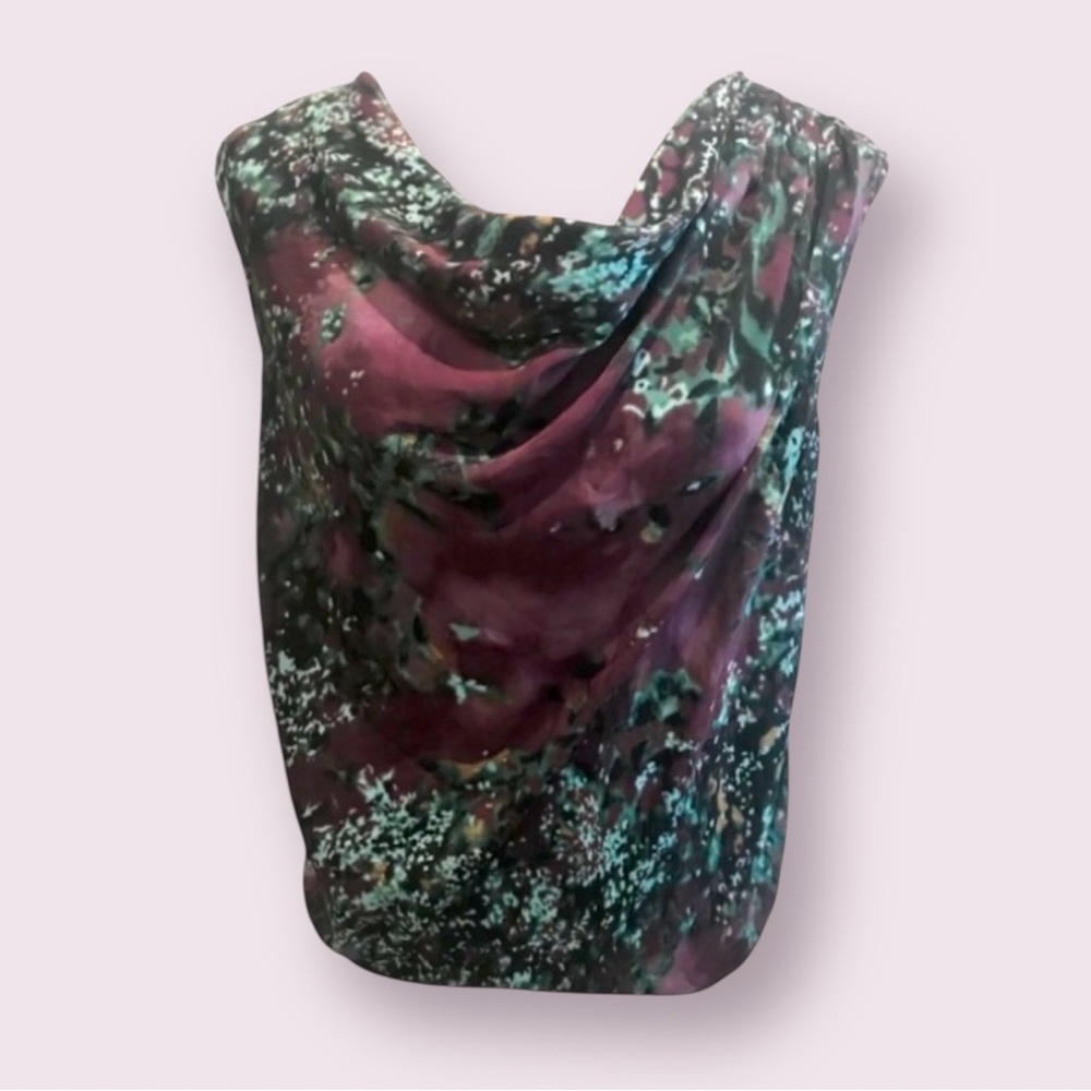 Violet & Claire Blouse Size S Great Condition
